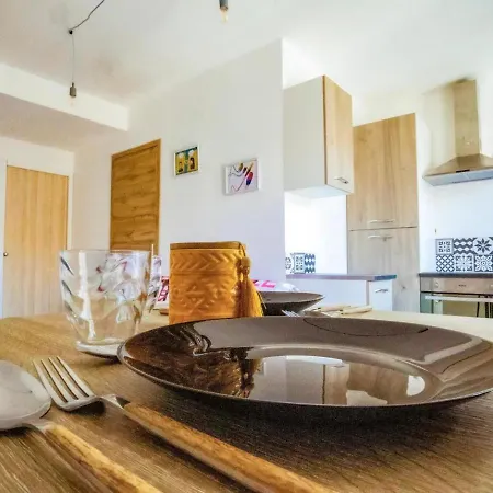 9mins De Lamalou-les-bains 30mins Avene 40m² Bedarieux