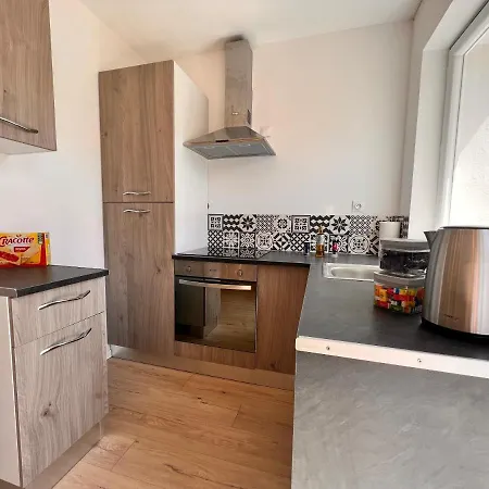 9mins De Lamalou-les-bains 30mins Avene 40m² Bedarieux
